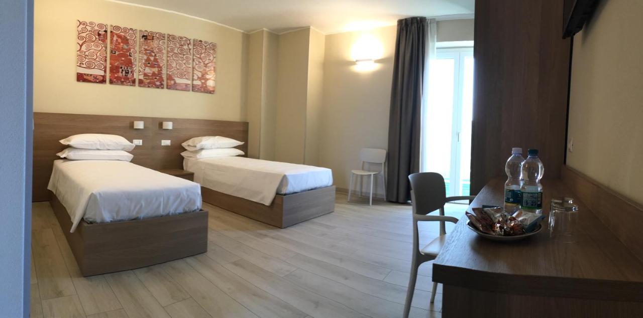 Terrazza Rooms Castrezatto Dış mekan fotoğraf